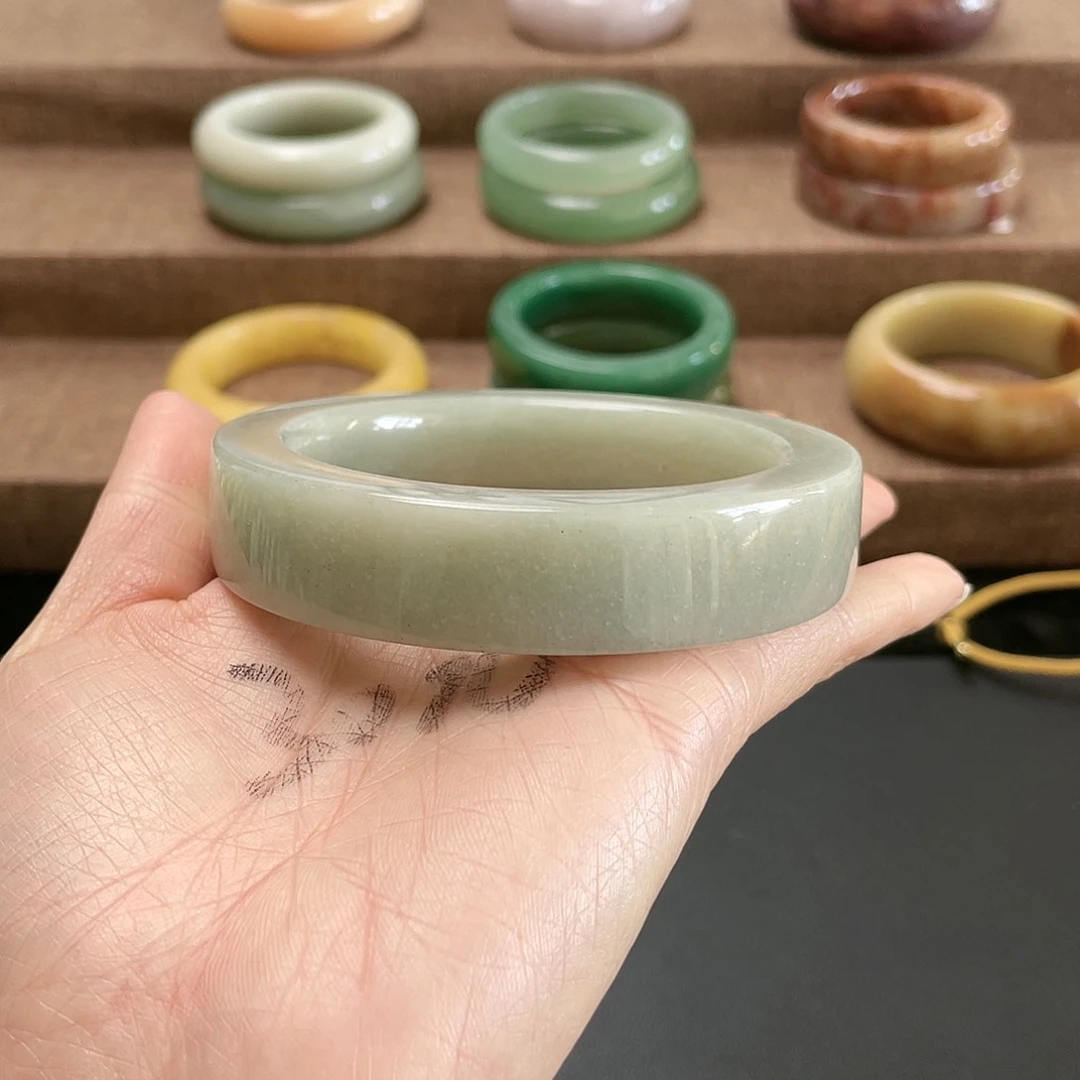 石英质玉珠宝奇石未镶嵌梦***牛