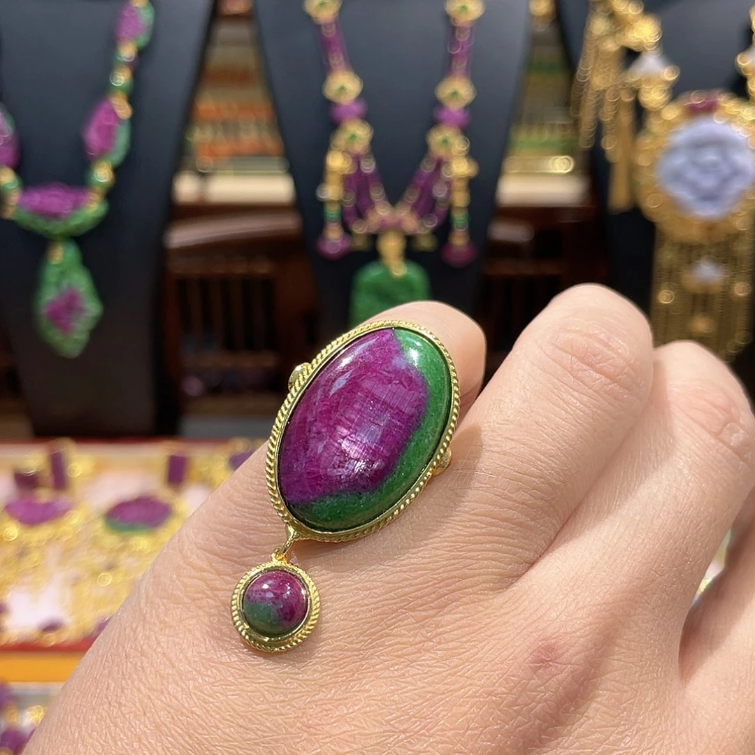 锦纶铁合金戒指红宝