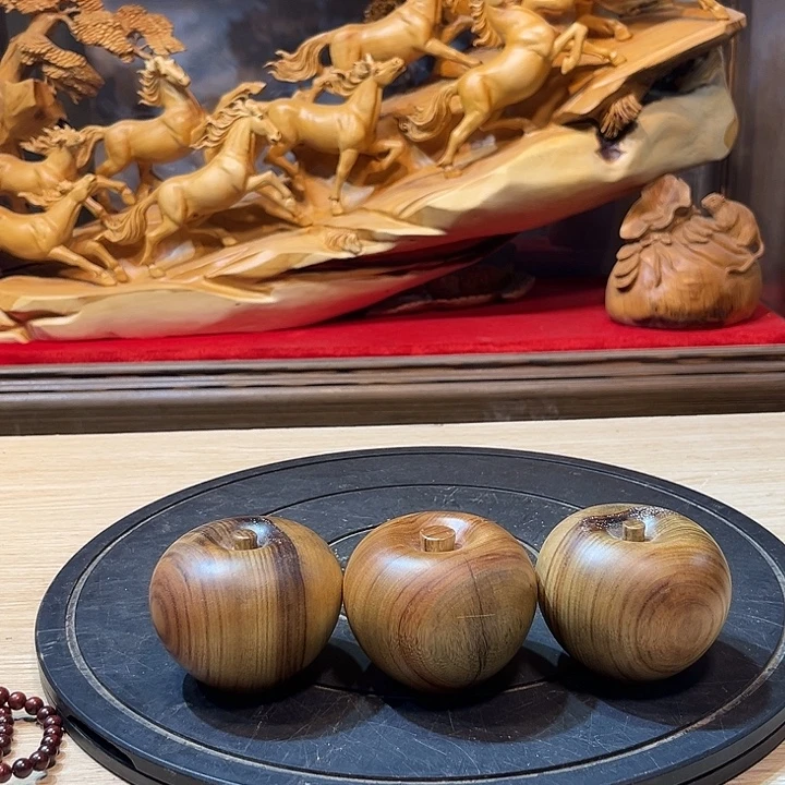 香樟木苹果工艺品