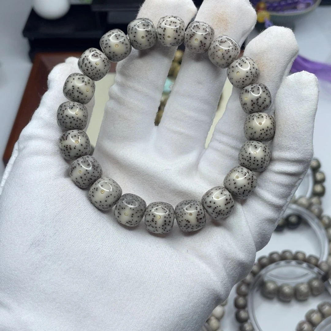 手串星月菩提12×11糯冰一线天凤眼B06