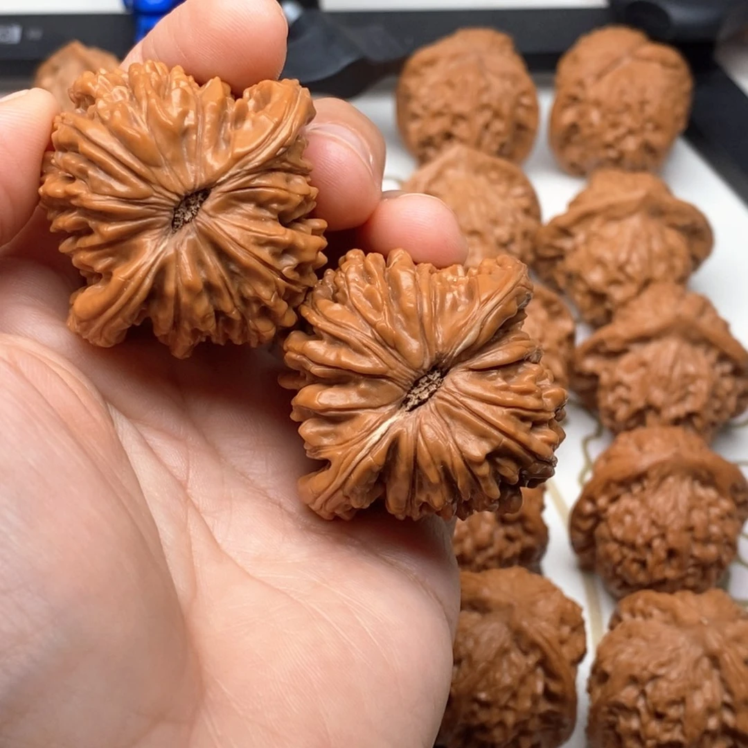 文玩核桃把件四座楼