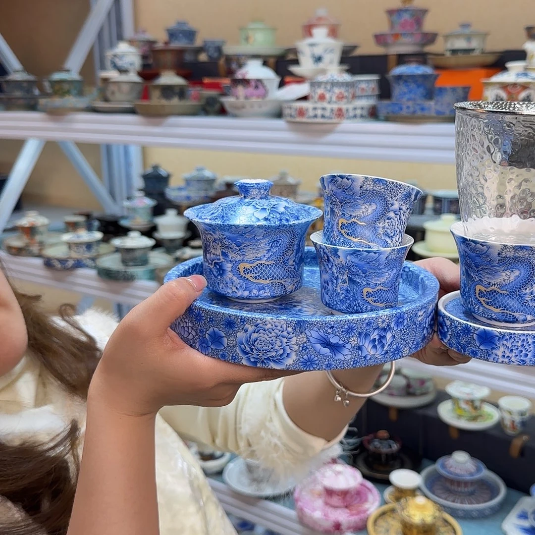 盖碗里的水煮开后放在