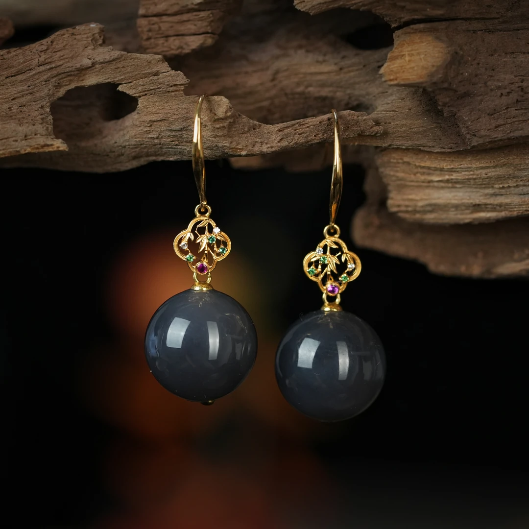 和田玉葡萄紫18K金镶耳坠 珠径12mm H19308