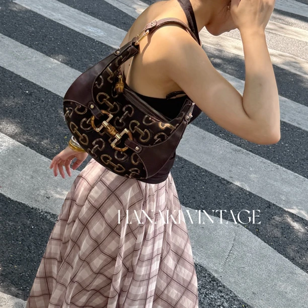 95新 GUCCI/古驰 花绮中古/Gucci秀款竹节马衔扣单肩包