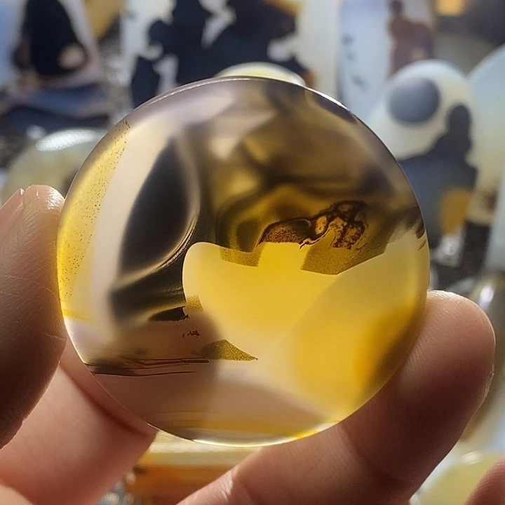 未镶嵌颈饰玛瑙/玉髓水**色
