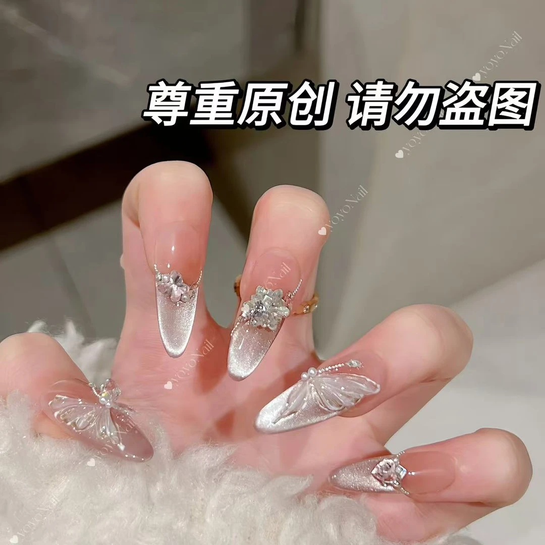 【冰雪蝴蝶】纯手工穿戴甲雪花极光钻蝴蝶款穿戴式美甲可卸10片装