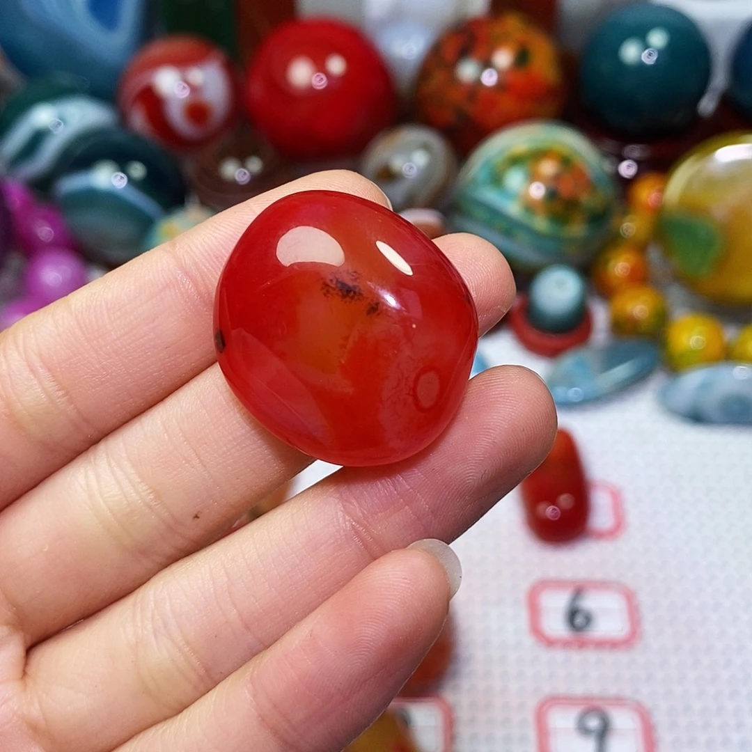 相***天玛瑙/玉髓未镶嵌珠宝奇石