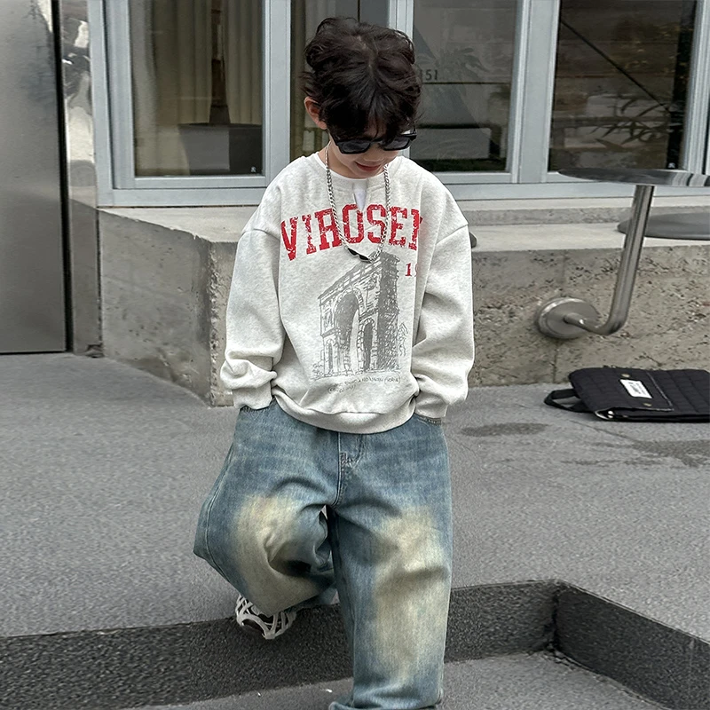 男童卫衣春秋款2025新款男童上衣中大童复古假两件小V领卫衣潮