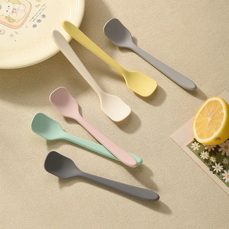婴童用品婴幼儿辅食勺08号（以实物为准）兔头妈妈