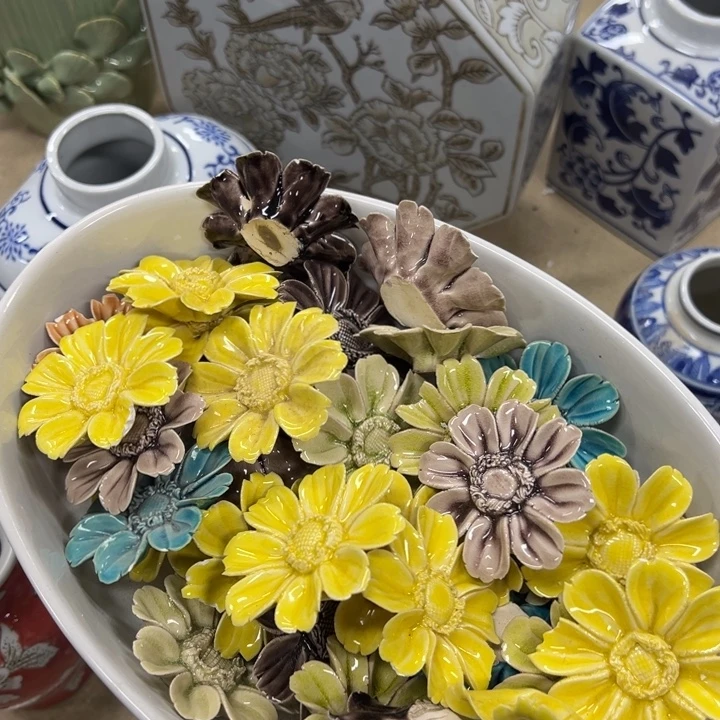 微瑕瑕瑕。。。。。。。。。。。发六朵。。。。。。。。。。。。