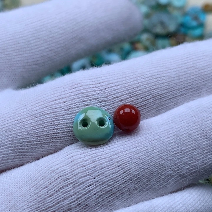 南红玛瑙未镶嵌珠宝奇石