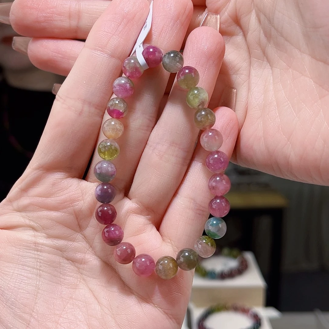 碧玺多样性发一件未镶嵌