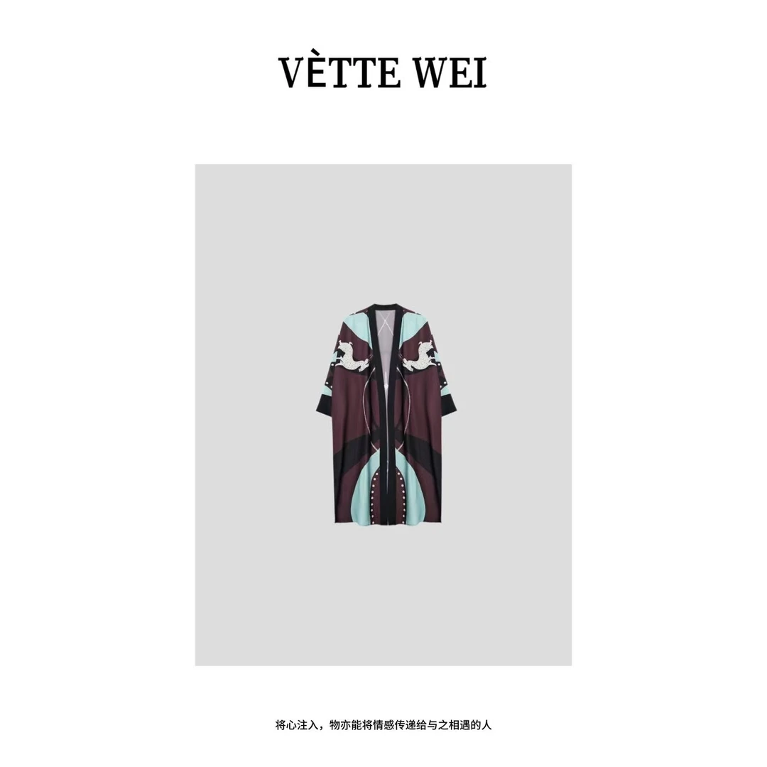 VÈTTE  WEI  “鹿铃兜叠”U领系带睡袍式外套  865007