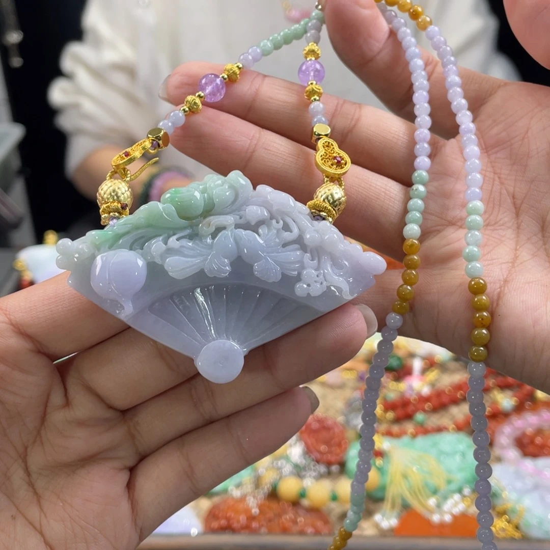 翡翠颈饰未镶嵌代编织