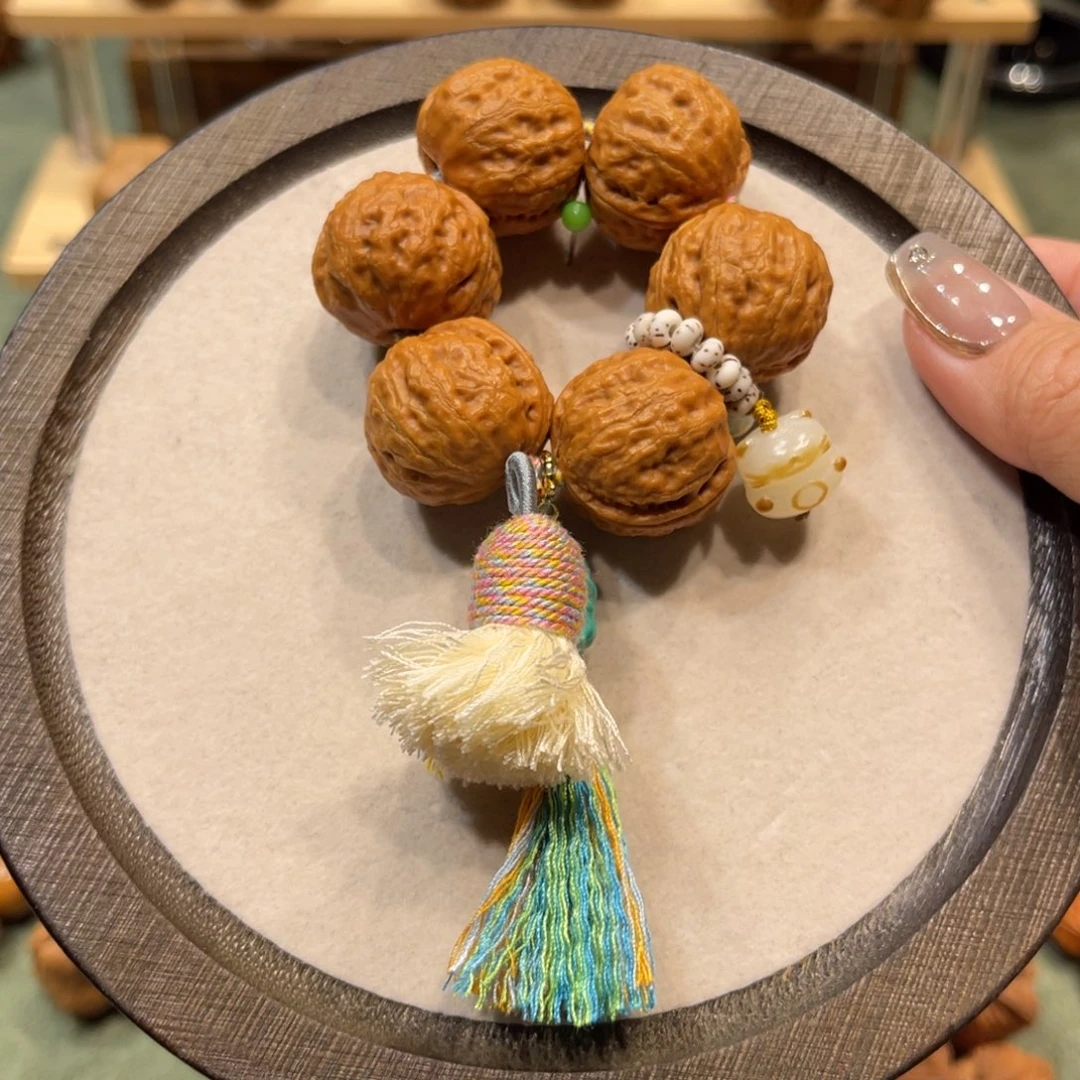 ****甜把件文玩核桃招财猫素设计款