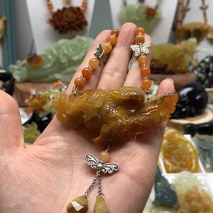 未镶嵌蛇纹石玉颈饰