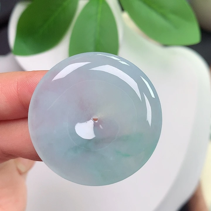 颈饰未镶嵌翡翠平安扣 34.8x5.9mm