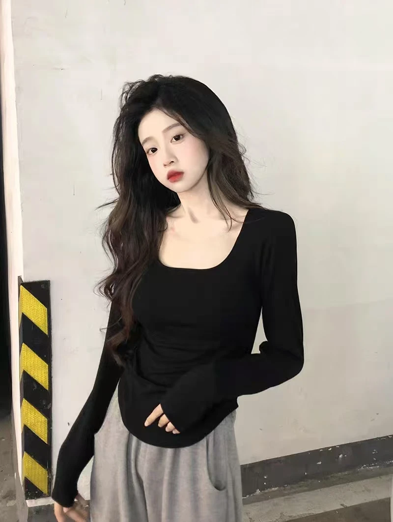 大码悦8830方领打底衫女春季内搭t恤大码胖mm显瘦纯欲风短款上衣