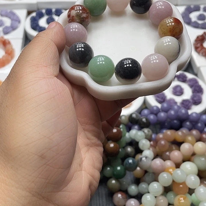 石英质玉（非洲翠）合金手串