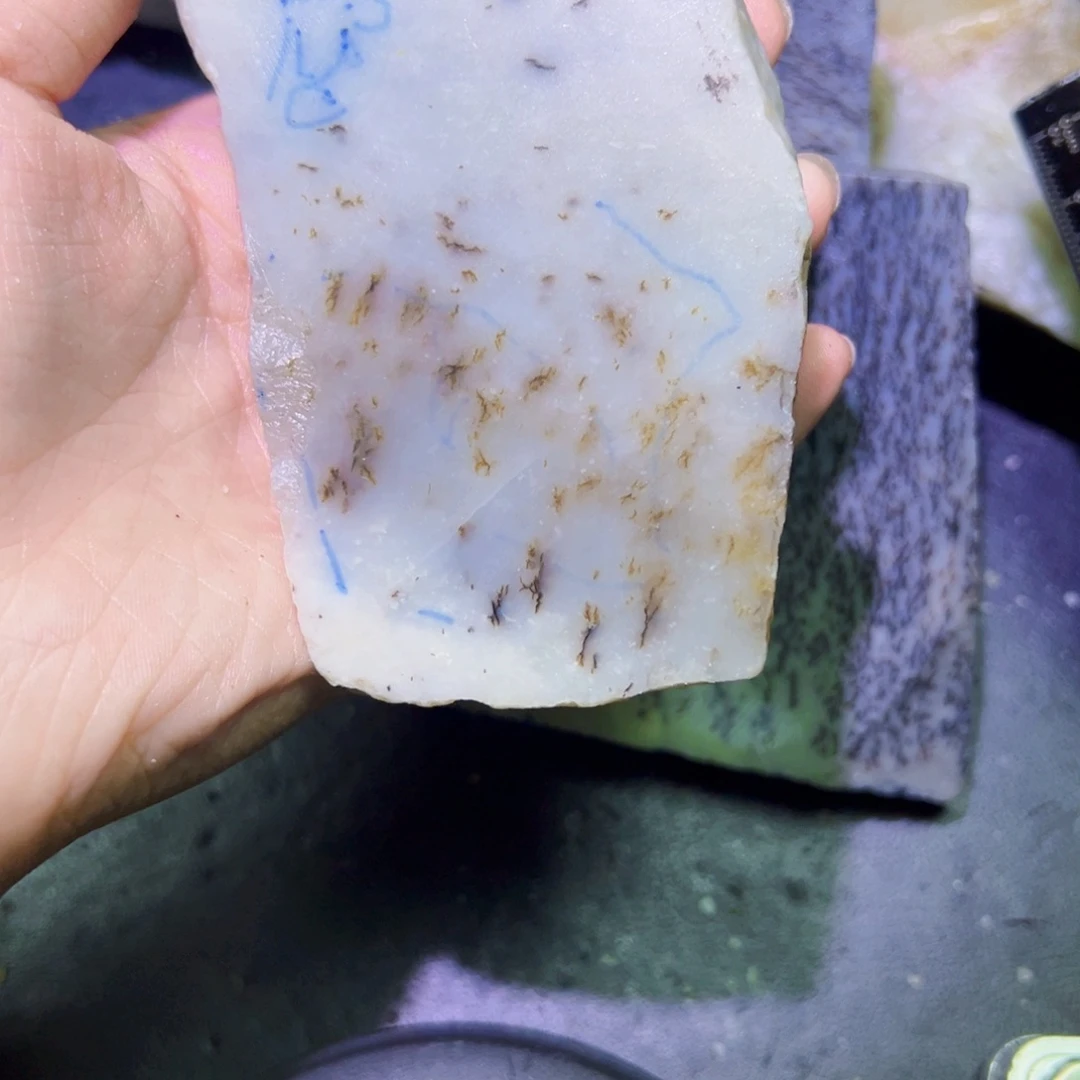 和田玉（糖玉）未镶嵌珠宝半成品