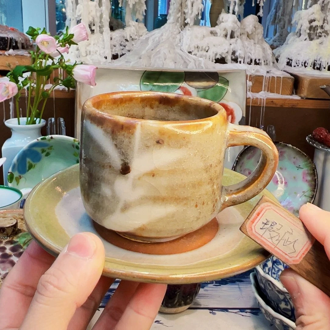 咖啡杯和茶杯是很配噢哦