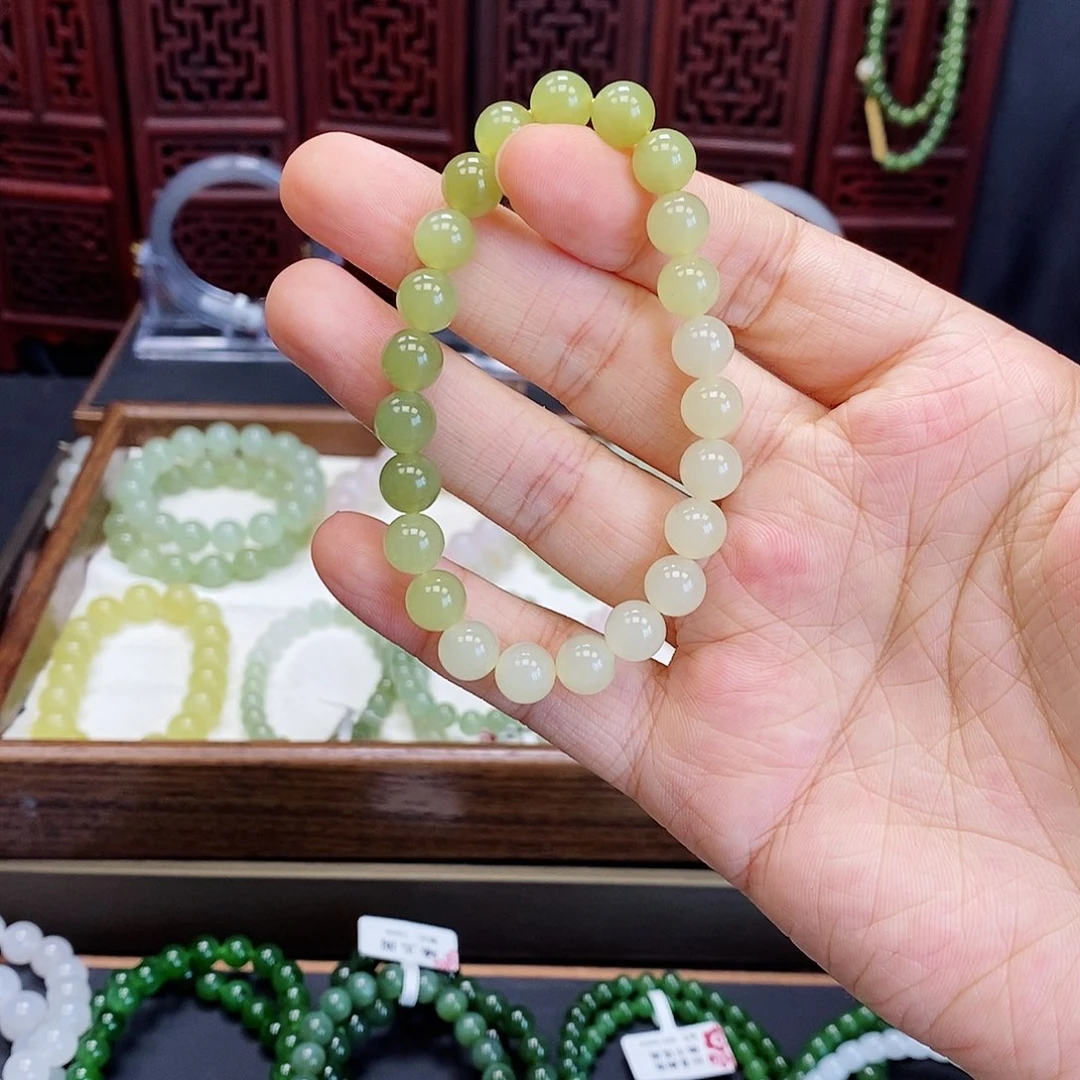 和田玉手串未镶嵌黄口8