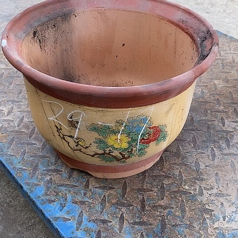 中国宜兴紫砂花＂