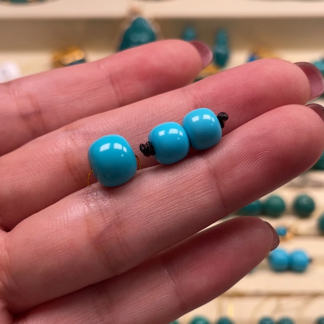 绿松石珠宝奇石未镶嵌城****楼