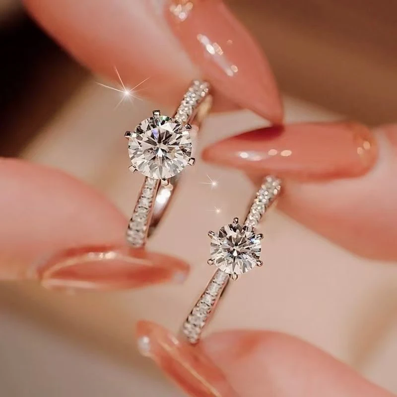 925银莫桑石戒指 周家小蛮腰轻奢婚戒闭口戒指闺蜜钻戒莫桑石