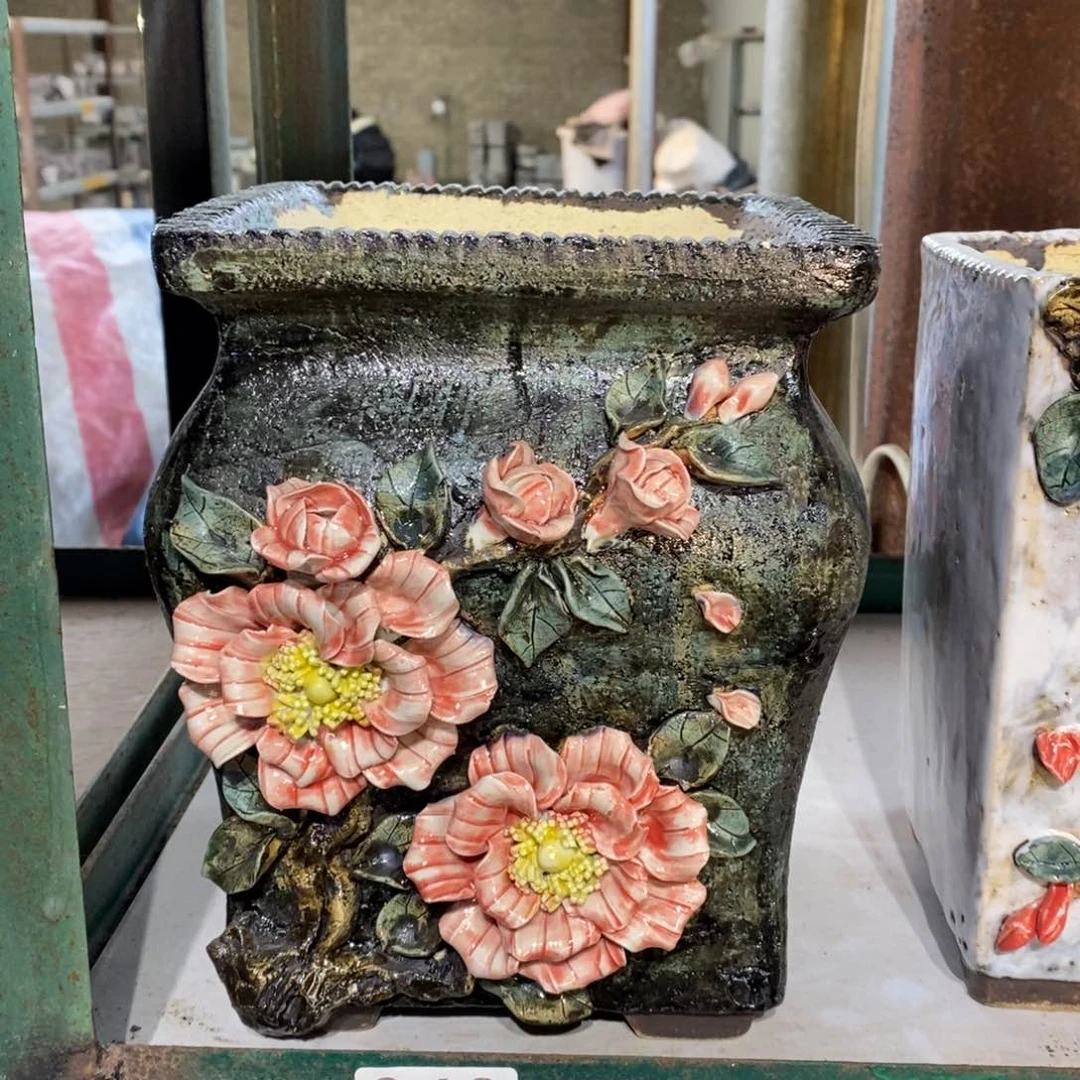 红陶青藤花器多肉花盆