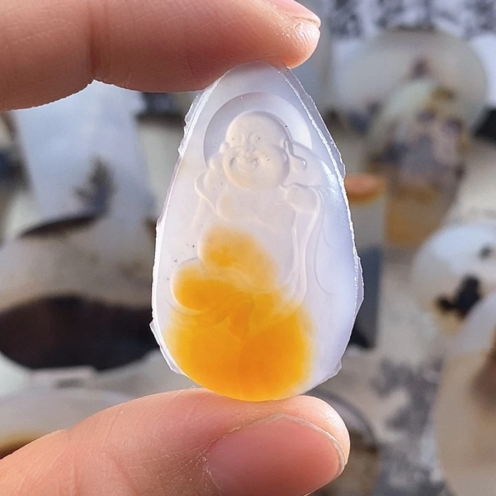 玛瑙/玉髓颈饰未镶嵌