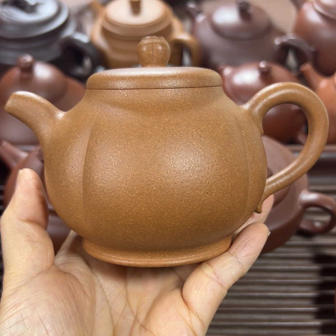 茶壶段泥黄降坡 花蕾 300cc