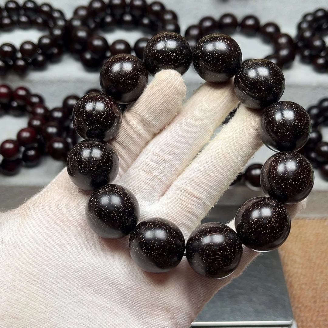 檀香紫檀（小叶紫檀）昔**斯