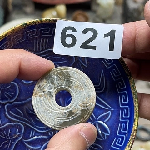 摆件瓷器制作过程是根据不同种类