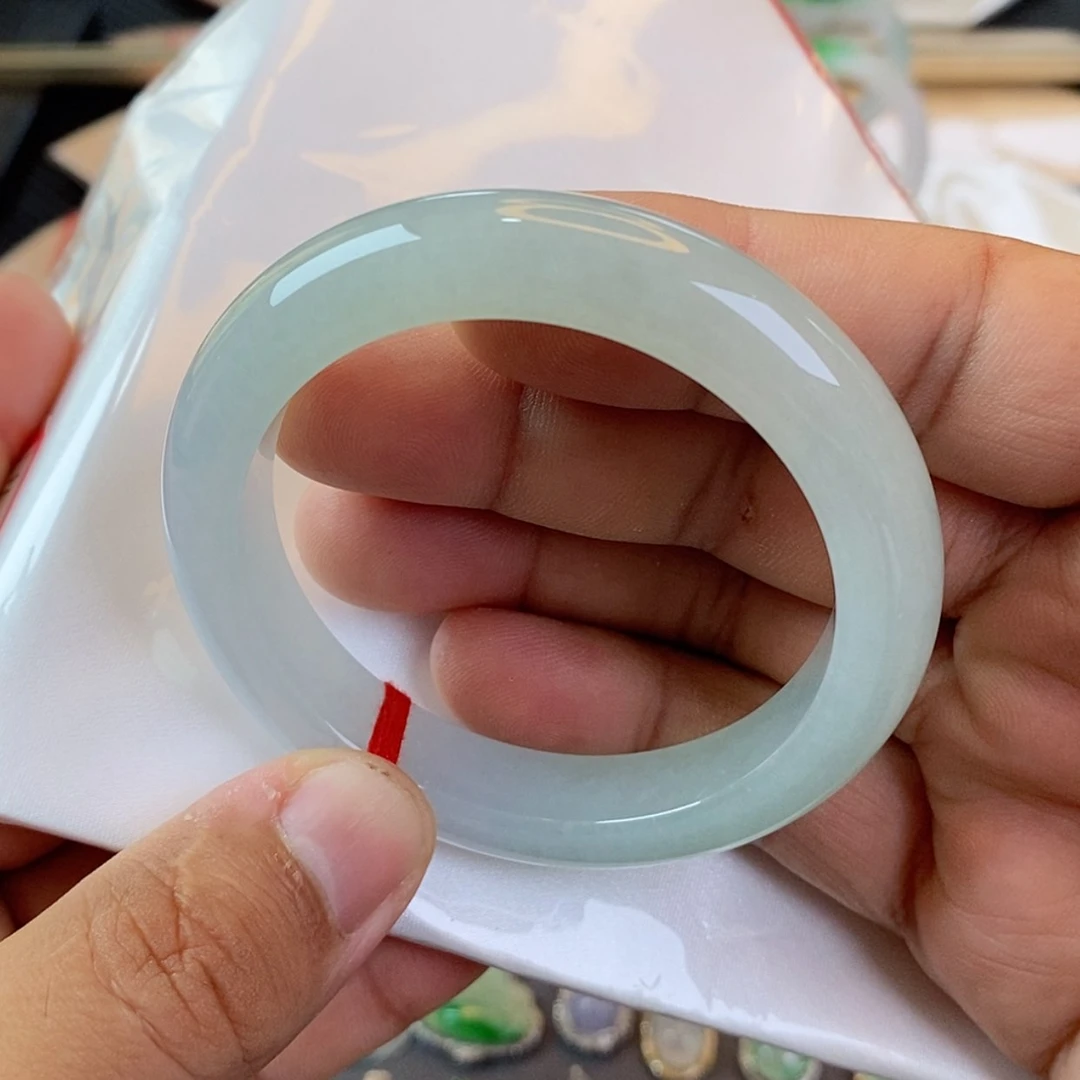【闪购商品】未镶嵌手镯翡翠