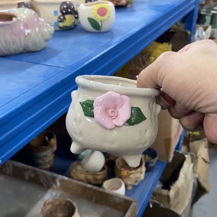 陶瓷花盆单场满9.9发7.5*7兔子