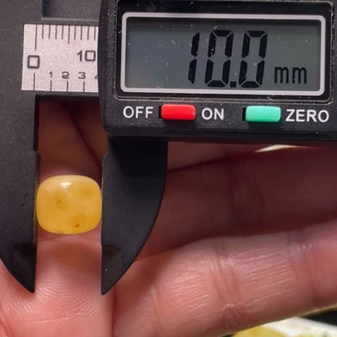 【闪购商品】裸石蜜蜡未镶嵌30杂