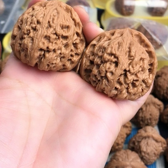 景***清桃核吊坠南疆石……