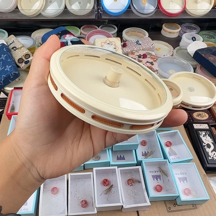 蟋蟀小邵陈记联名款11.5公分