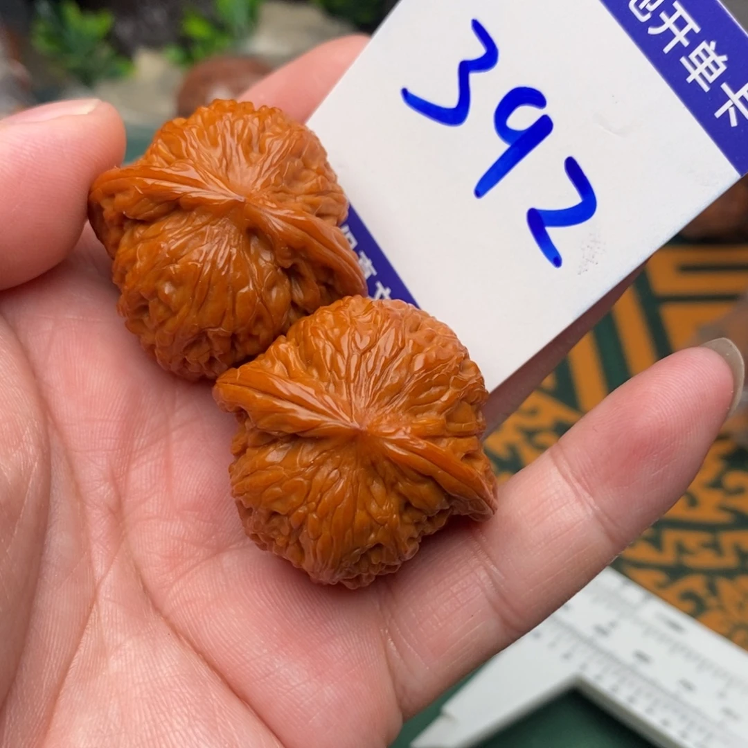 文玩核桃把件磨盘狮子头36