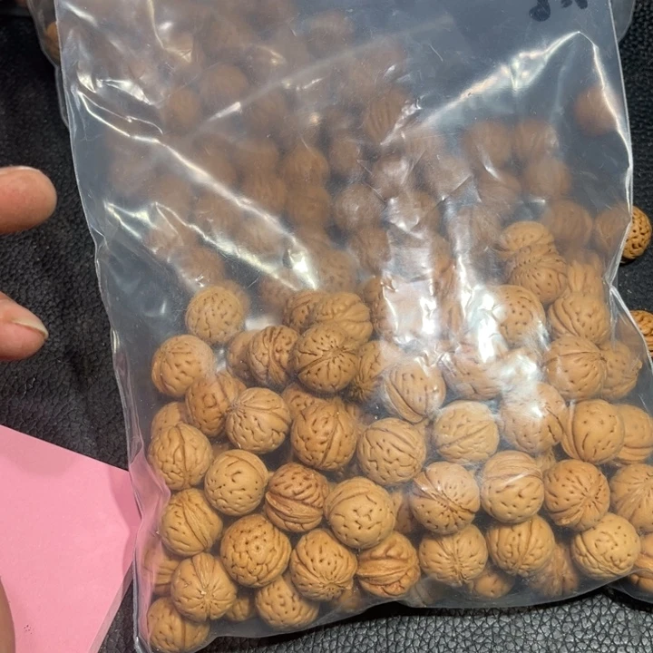 长***馆桃核吊坠野生小核桃5