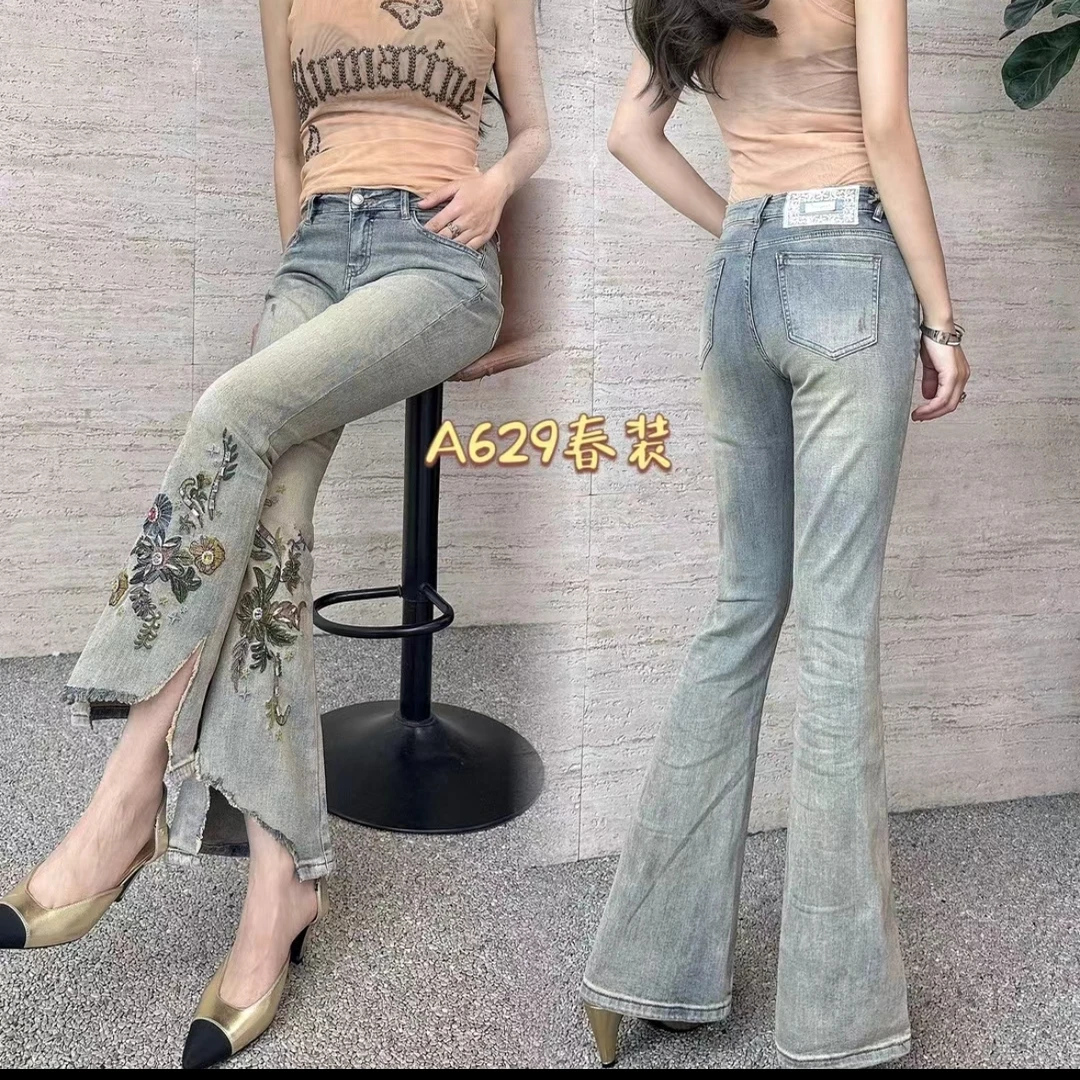超然超然2025春季复古刺绣钉珠微辣牛仔裤女修身显瘦微喇长裤A629