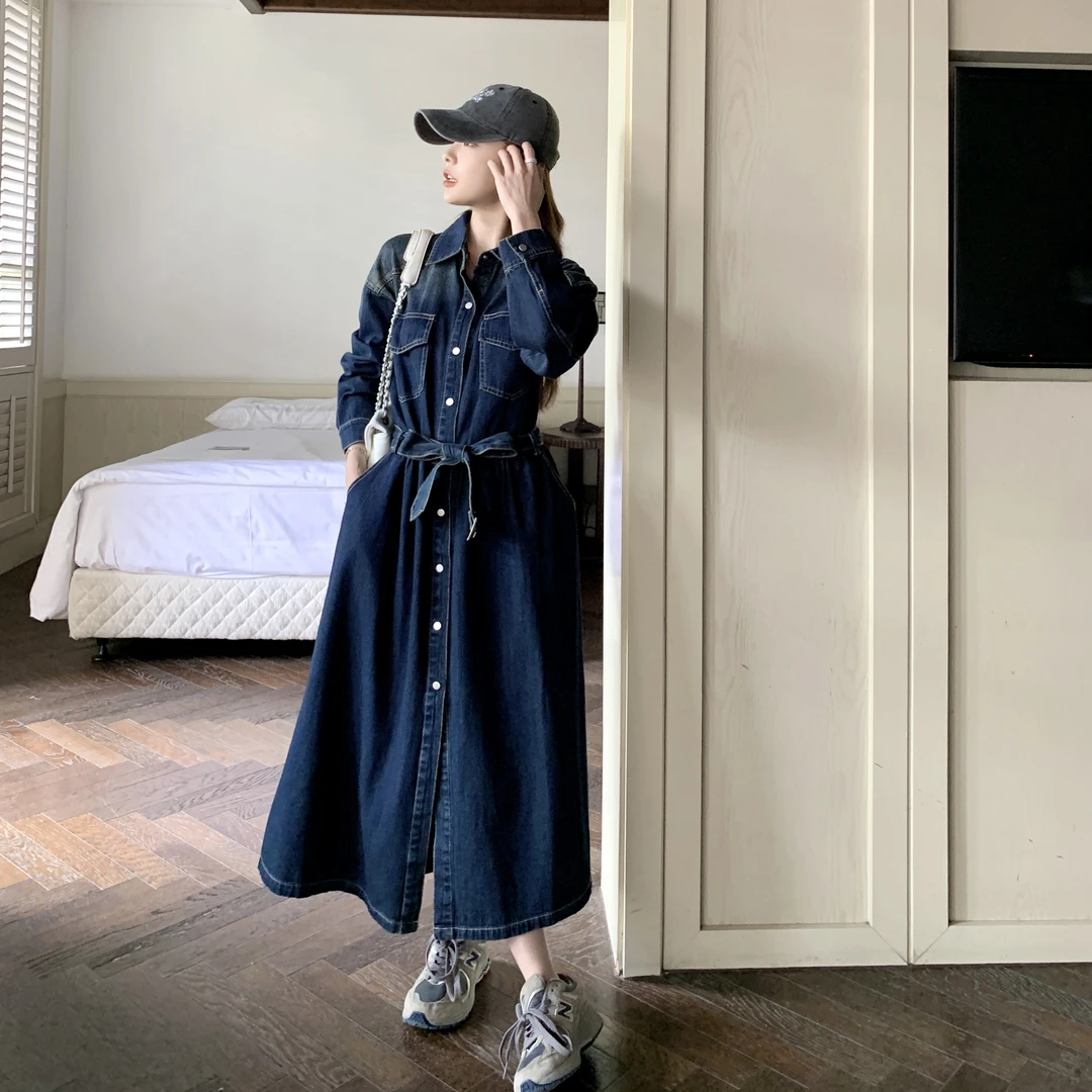 港风复古chic牛仔连衣裙女2025新款春秋水洗磨白长袖中长款衬衫裙