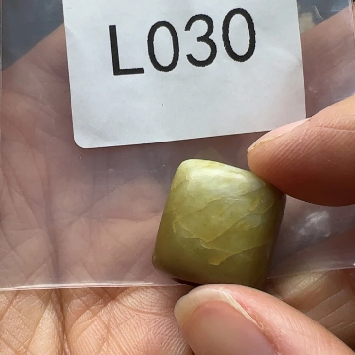 和田玉（糖玉）珠宝半成品未镶嵌