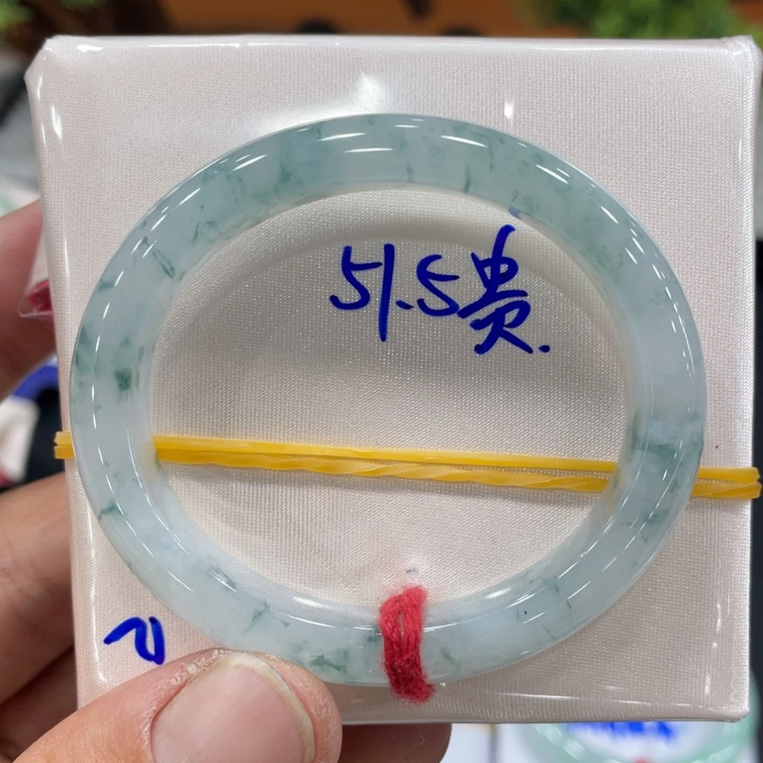 未镶嵌手镯翡翠翡翠