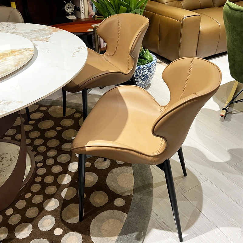 家用舒适餐椅意式轻奢餐椅北欧风设计师款靠背餐椅家用北欧餐椅