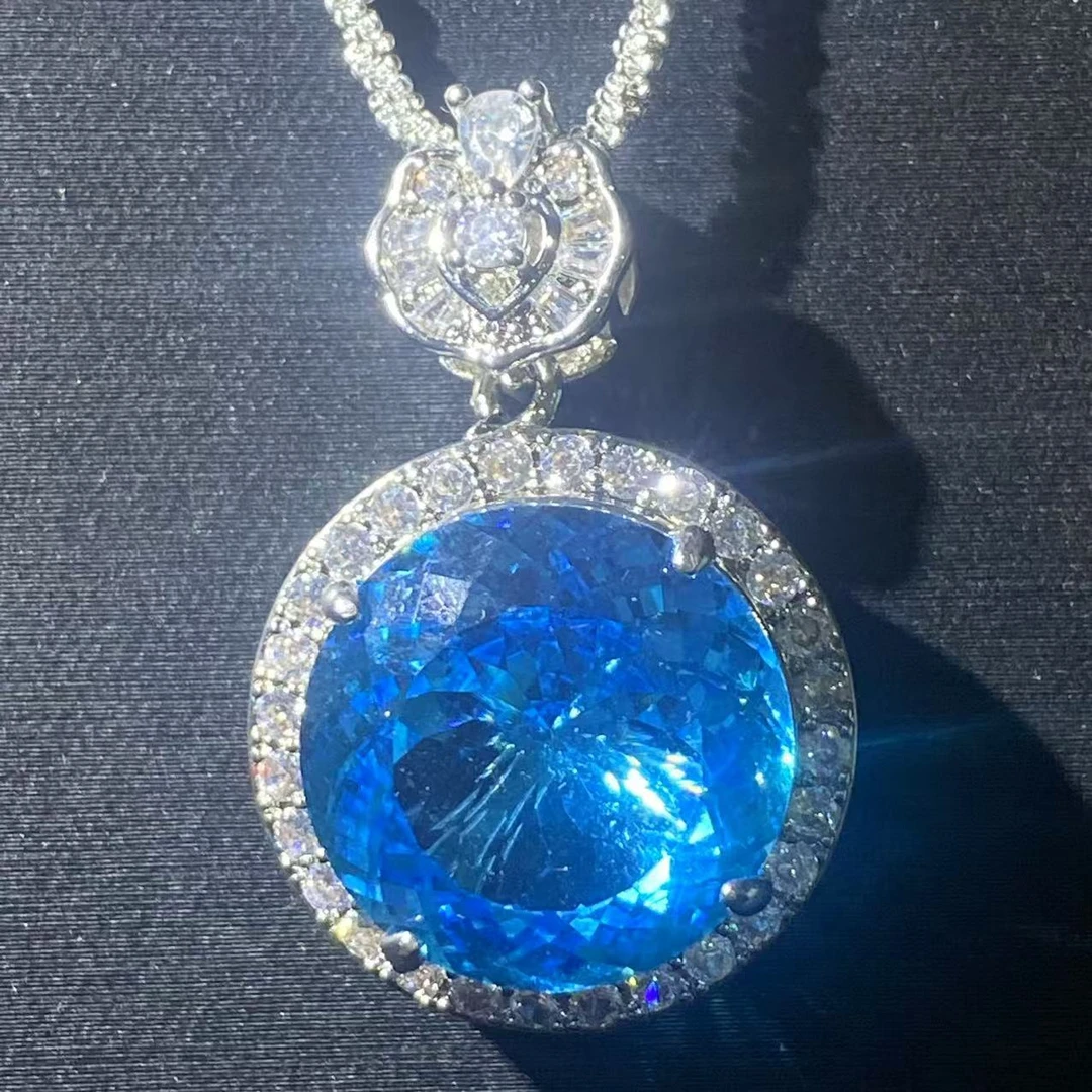 精选b035-典藏轻奢-重工豪华吊坠