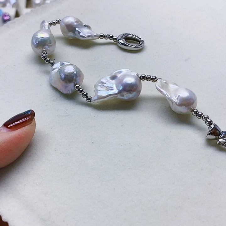 颈饰银S925镶嵌淡水珍珠