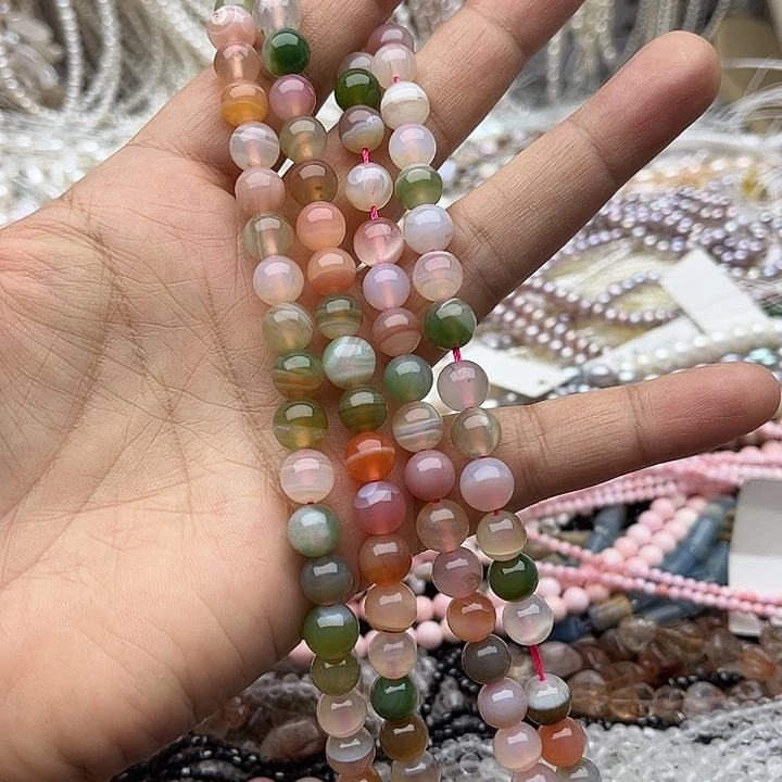 玛瑙/玉髓未镶嵌珠宝半成品一条8mm左右盐源玛瑙