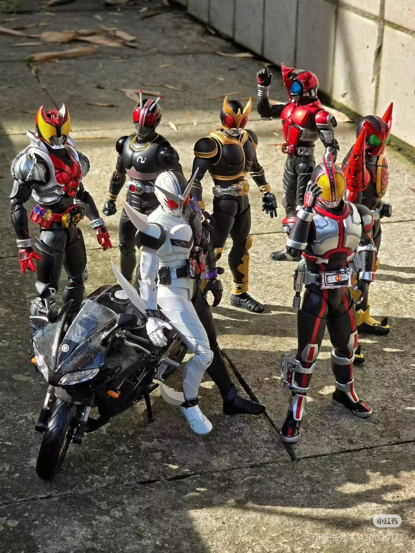 【丽丽乐】 假面骑士 CONVERGE摆件手办